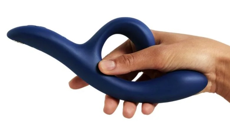 We-Vibe Nova 2 rabbit vibrator