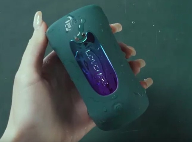 Lovense Gush 2 penis vibrator